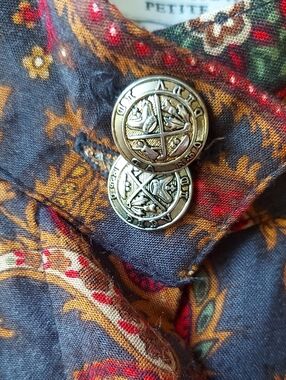 Papillon Vintage-Inspired Paisley Long Sleeve Dress - Red & Brown